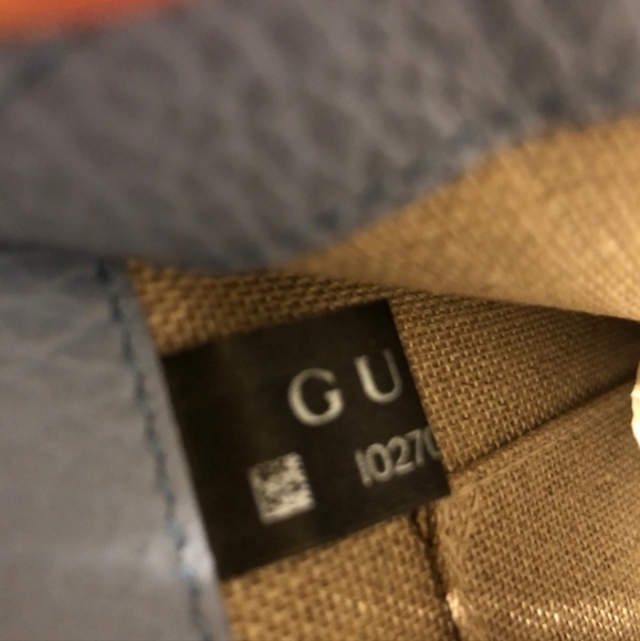 Gucci Leather Interlocking G Crossbody Bag - Picture 6 of 7